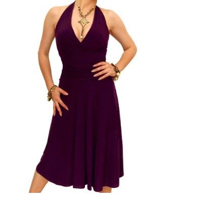 Robe violette avec bretelles tour de cou